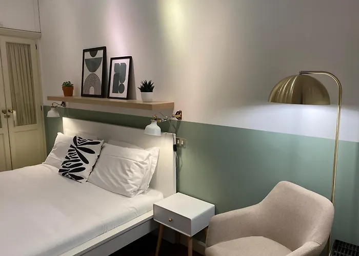 Domus Scudo Di Francia Lägenhet